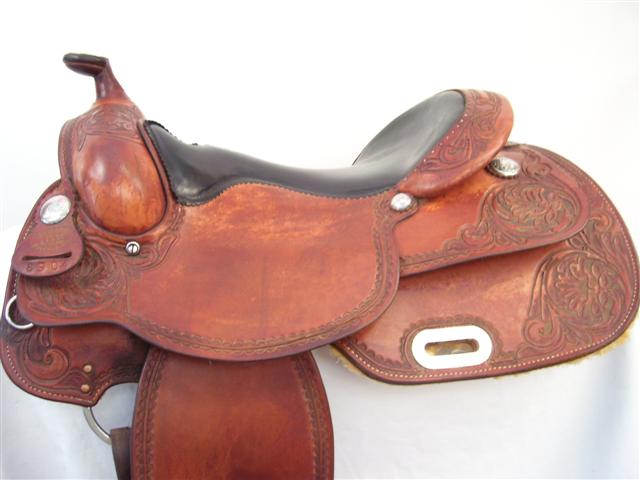 Used Saddle:- Image Number:0